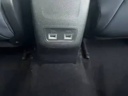 Photo 27 Peugeot 2008  PureTech 130 S&S EAT8