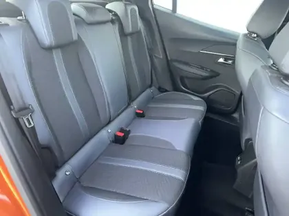 Photo 26 Peugeot 2008  PureTech 130 S&S EAT8