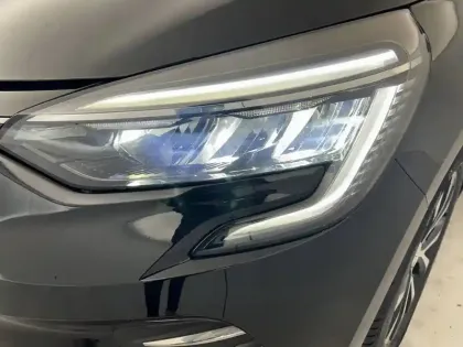 Photo 20 Renault Clio  E-Tech 140 - 21N