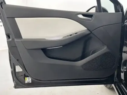 Photo 10 Renault Clio  E-Tech 140 - 21N