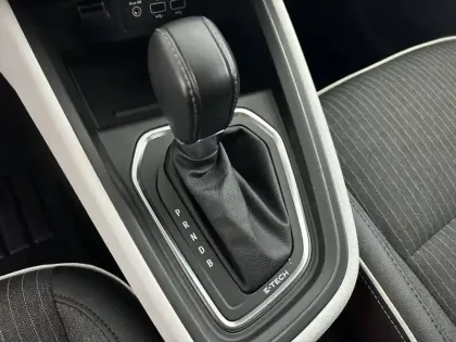 Photo 12 Renault Clio  E-Tech 140 - 21N