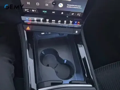 Photo 19 Renault Austral  E-Tech hybrid 200