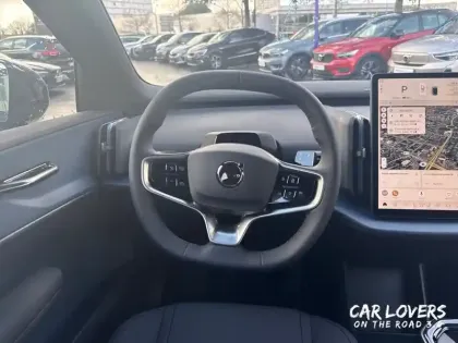 Photo 8 Volvo Ex30  Single Extended Range 272 ch 1EDT