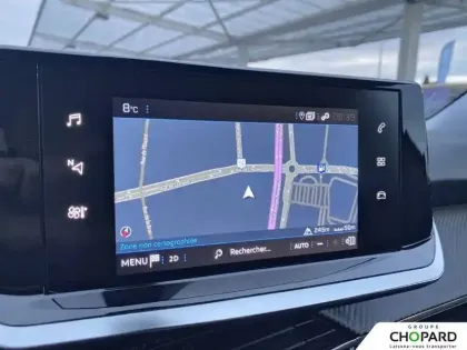 Photo 12 Peugeot 2008  PureTech 100 S&S BVM6