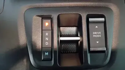 Photo 6 Peugeot Partner  FOURGON M 650 KG BLUEHDI 130 S&S EAT8