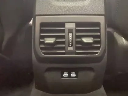 Photo 11 BMW Serie 1 120 170 ch DKG7