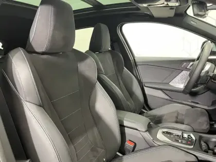 Photo 20 BMW Serie 1 120 170 ch DKG7