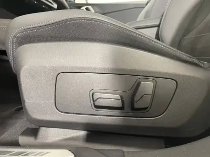 Photo 33 BMW Serie 1 120 170 ch DKG7