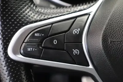 Photo 43 Renault Clio  TCe 140 - 21