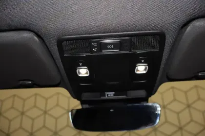 Photo 16 Renault Clio  TCe 140 - 21