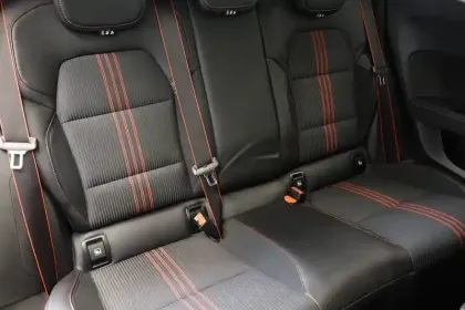 Photo 26 Renault Clio  TCe 140 - 21