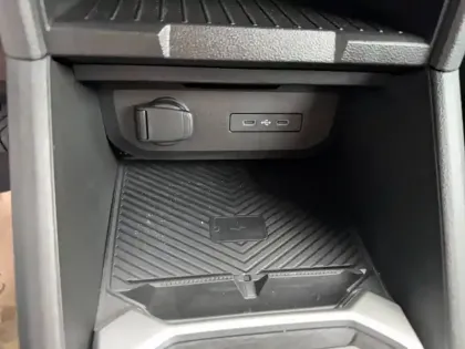 Photo 31 Dacia Duster  Hybrid 140