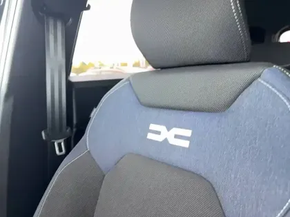 Photo 97 Dacia Duster  Hybrid 140