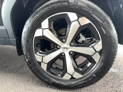 Photo 14 Dacia Duster  Hybrid 140