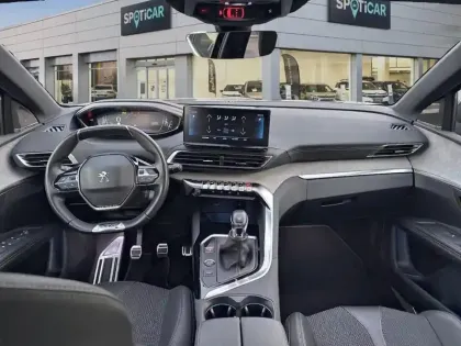 Photo 8 Peugeot 3008  PureTech 130ch S&S BVM6 GT