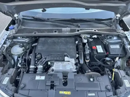 Photo 6 Citroën C4  PureTech 130 S&S BVM6 Feel Pack