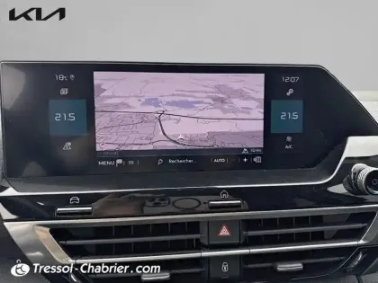 Photo 21 Citroën C4  PureTech 130 S&S EAT8 Shine