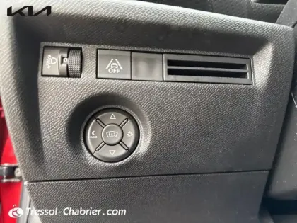 Photo 24 Citroën C4  PureTech 130 S&S EAT8 Shine