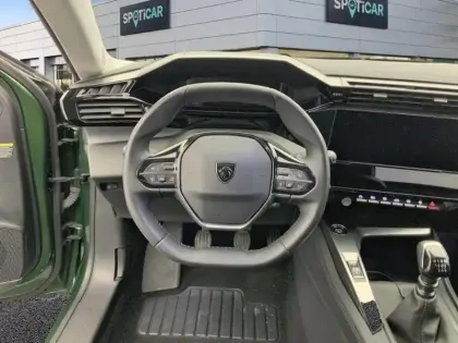 Photo 11 Peugeot 308  PureTech 130ch S&S BVM6 Allure Pack