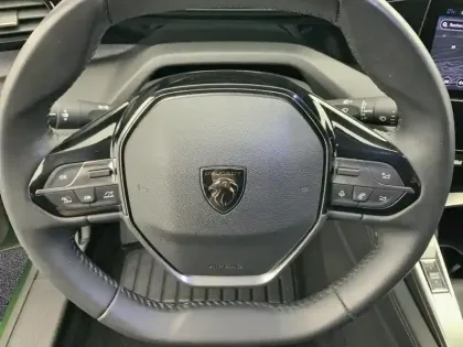 Photo 18 Peugeot 308  PureTech 130ch S&S BVM6 Allure Pack