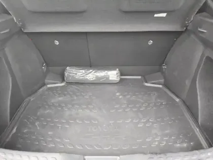 Photo 8 Toyota C-HR 1.8 Hybride 122 Design Ultimate