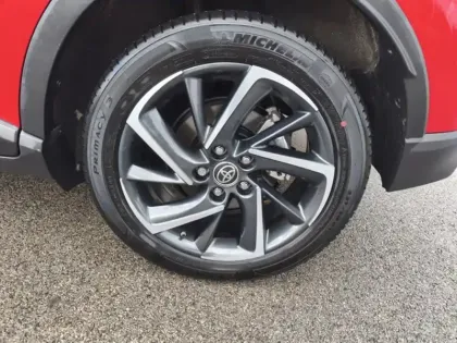 Photo 19 Toyota C-HR 1.8 Hybride 122 Design Ultimate