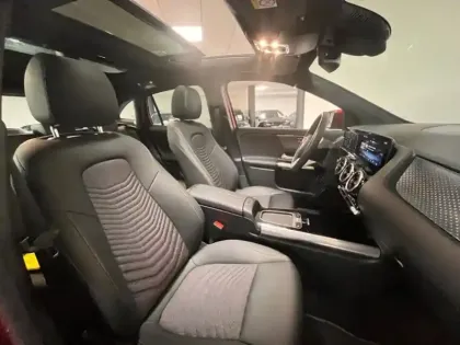 Photo 17 Mercedes GLA 250 e Progressive Line