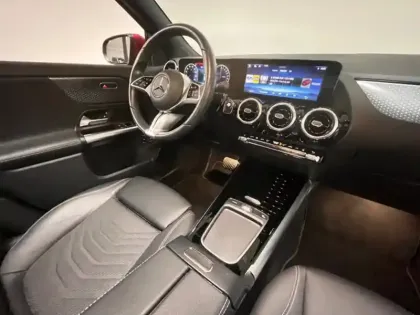 Photo 11 Mercedes GLA 250 e Progressive Line