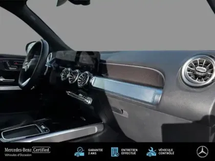 Photo 26 Mercedes GLB 200 d AMG Line 2.0 150 8G-DCT 7 places Siéges av e