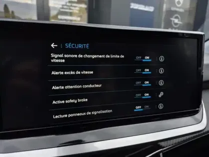 Photo 14 Peugeot 208 II PureTech 75 S&S Active 5 portes (sept. 2023) (co2 120)