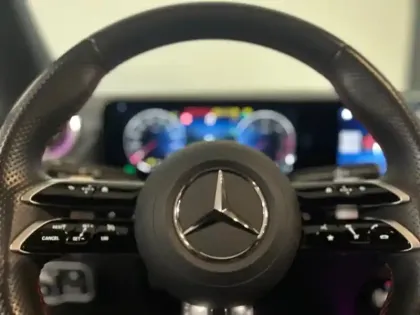 Photo 7 Mercedes GLA 200 d AMG Line