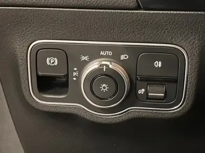 Photo 22 Mercedes GLA 200 d AMG Line