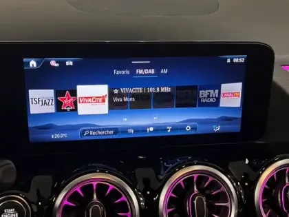 Photo 18 Mercedes GLA 200 d AMG Line