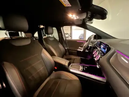 Photo 25 Mercedes GLA 200 d AMG Line