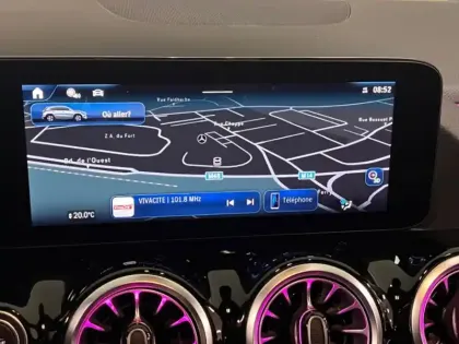 Photo 9 Mercedes GLA 200 d AMG Line