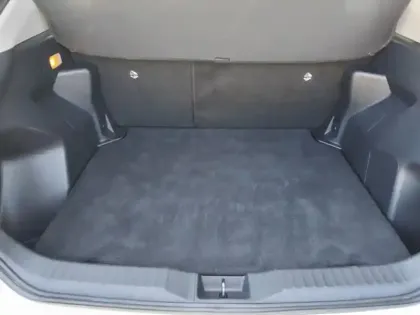 Photo 13 Toyota Yaris Hybride 1.5 HYBRID 116H DESIGN AUTO