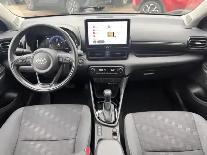 Photo 13 Toyota Yaris Hybride 116h Design