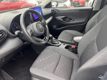 Photo 12 Toyota Yaris Hybride 116h Design