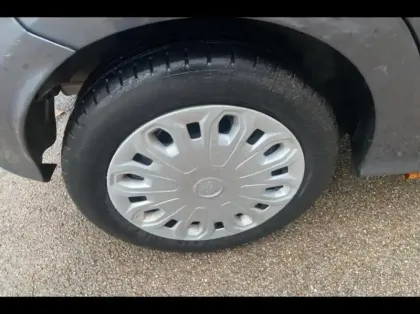 Photo 12 Ford Ka + 1.2 Ti-VCT 85ch S&S Ultimate