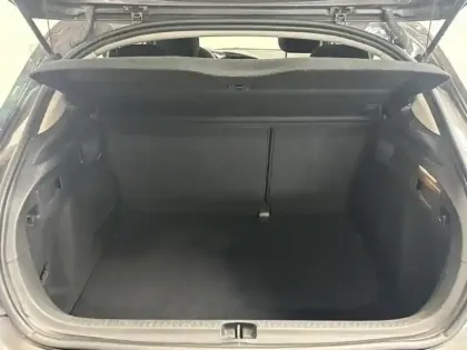 Photo 5 Citroën C4  1.2 110 Millenium GPS Radars Bluetooth