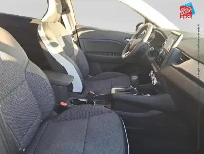 Photo 4 Renault Captur  1.3 TCe 140ch FAP Intens EDC -21 GPS Attelage