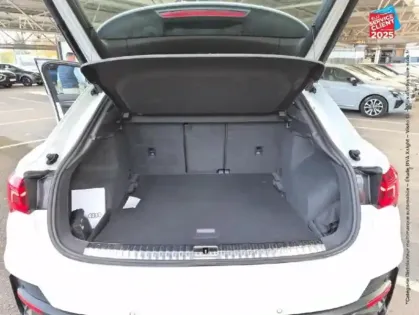 Photo 13 Audi Q3 Gén. II Ph1 NG S line 5