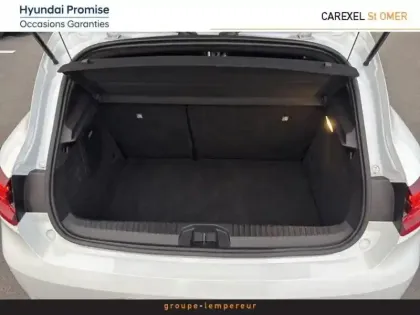 Photo 5 Renault Clio  1.6 E-Tech 140ch Première Edition