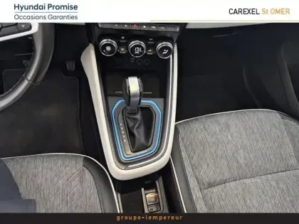 Photo 14 Renault Clio  1.6 E-Tech 140ch Première Edition