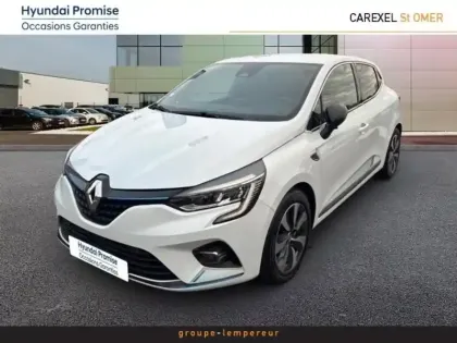 Photo 15 Renault Clio  1.6 E-Tech 140ch Première Edition