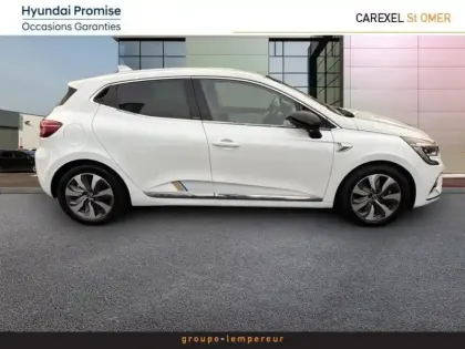 Photo 18 Renault Clio  1.6 E-Tech 140ch Première Edition