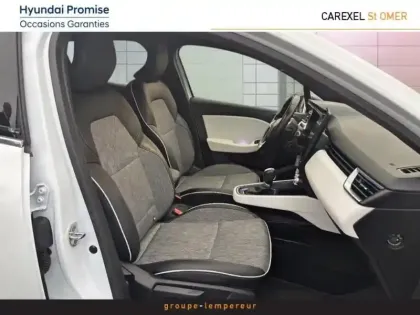 Photo 23 Renault Clio  1.6 E-Tech 140ch Première Edition