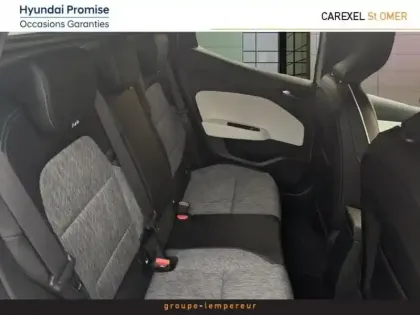 Photo 9 Renault Clio  1.6 E-Tech 140ch Première Edition