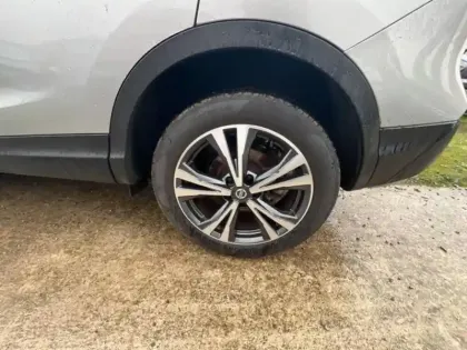 Photo 10 Nissan Qashqai  1.2 DIG-T 115ch N-Connecta Xtronic