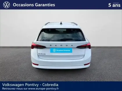 Photo 20 Skoda Octavia  Combi 2.0 TDI 150ch Business DSG7 Euro6d-DG